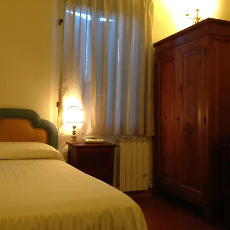 Palazzo Di Valli מלון 3*